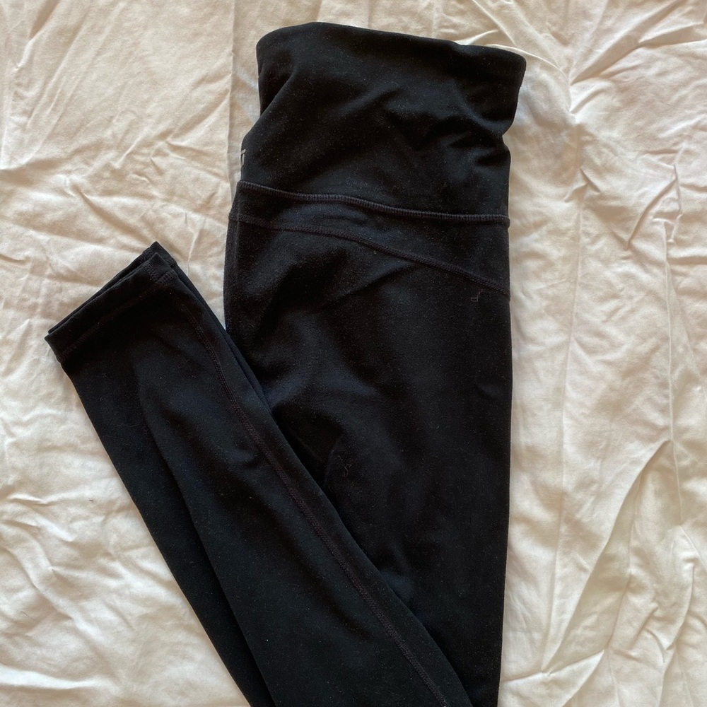GapFit black leggings
